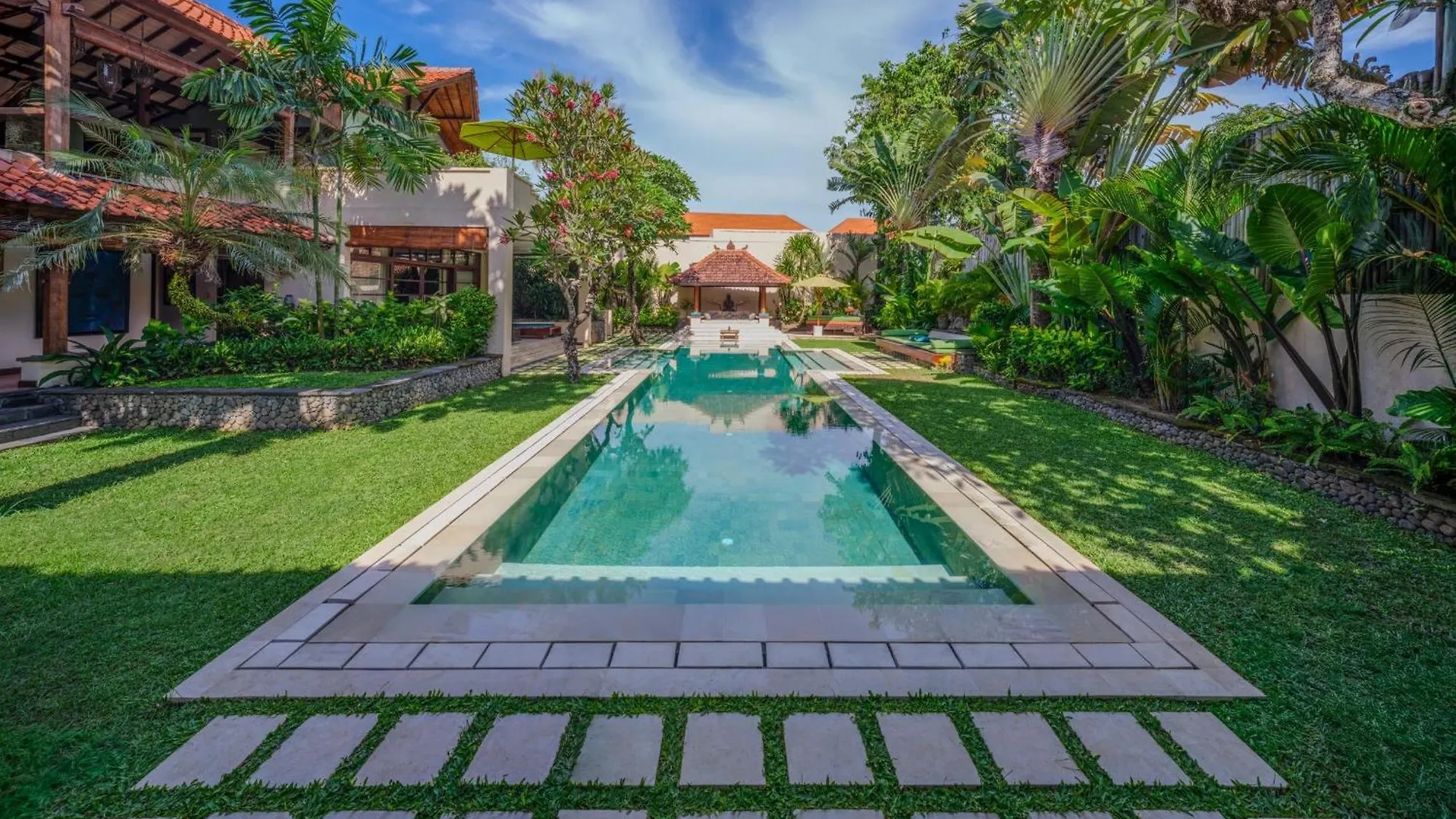 Villa Mata Budha Seminyak